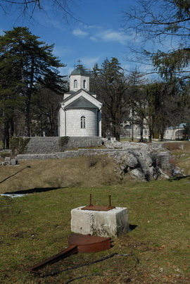 cetinje-totem-2